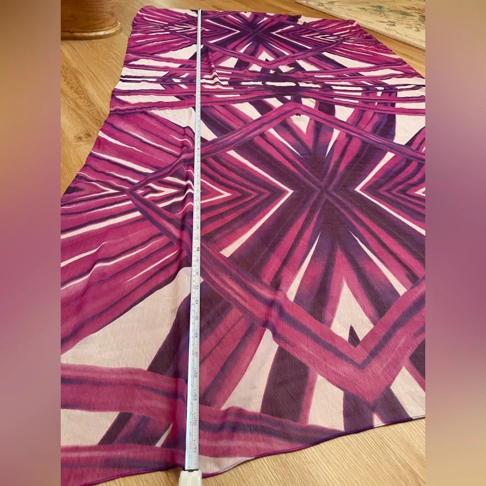 Large beautiful rectangle scarf wrap shawl purple pattern 39”x72”